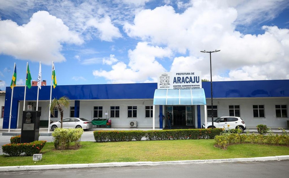 Prefeitura de Aracaju decreta corte de gastos para manter o equilíbrio fiscal